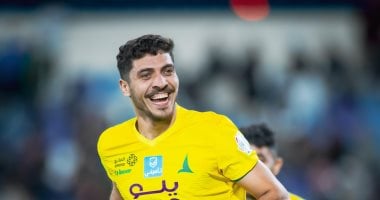 محمد شريف ينتظر القرار الحاسم مع الأهلي والزمالك يترقب