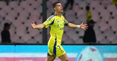 رسالة مؤثرة لرونالدو يودع بها مدربه بيولي بعد مغادرته النصر