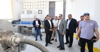 وزير الإسكان ومحافظ القليوبية يتفقدان مشروعات مياه الشرب الحيوية